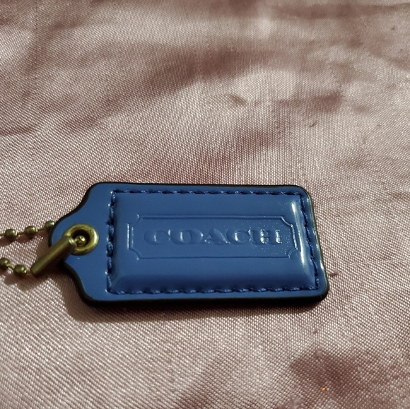 💙 Coach keychain - Picture 2 of 2
